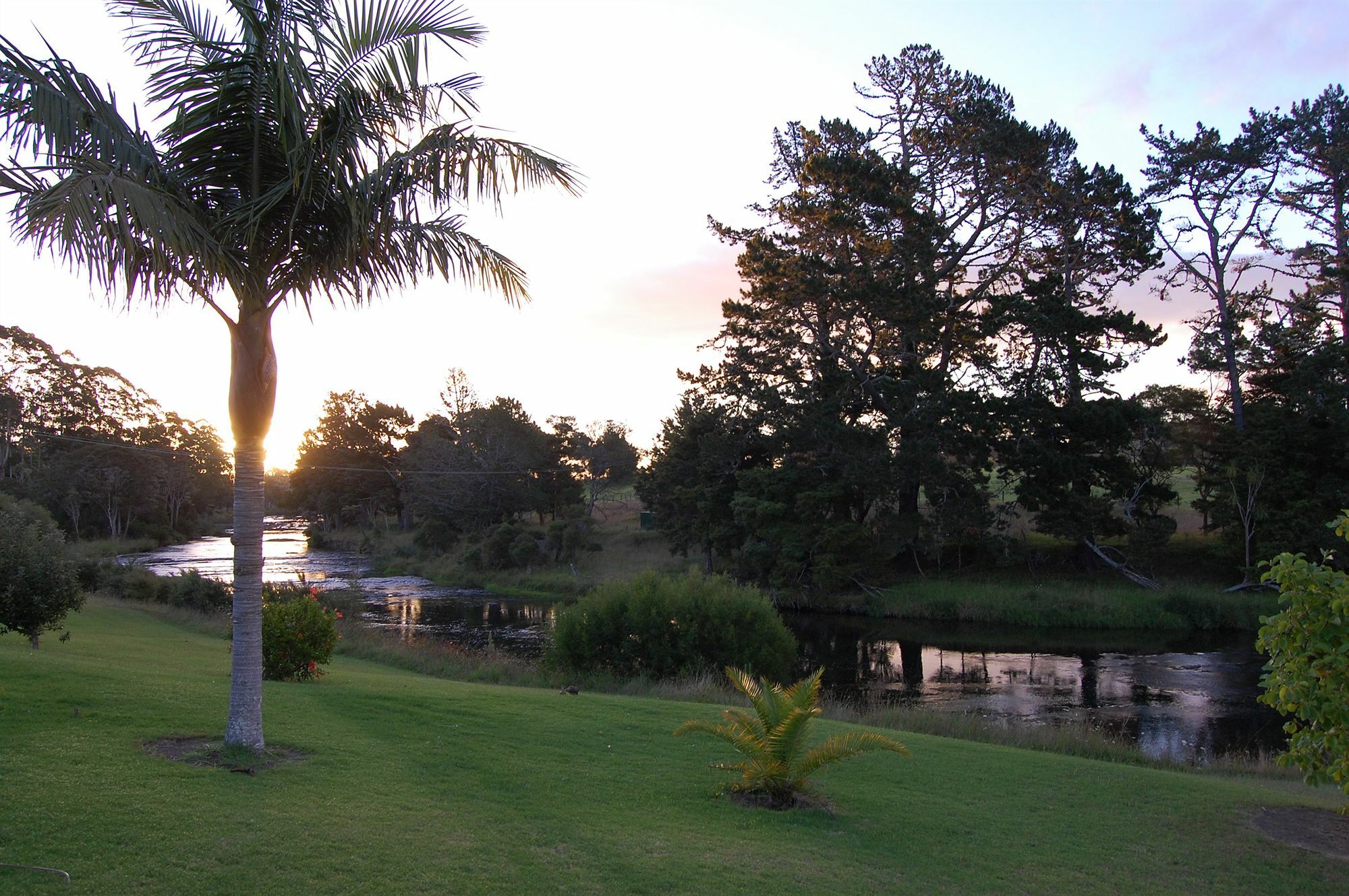 Te Awa Lodge Пейхия Экстерьер фото