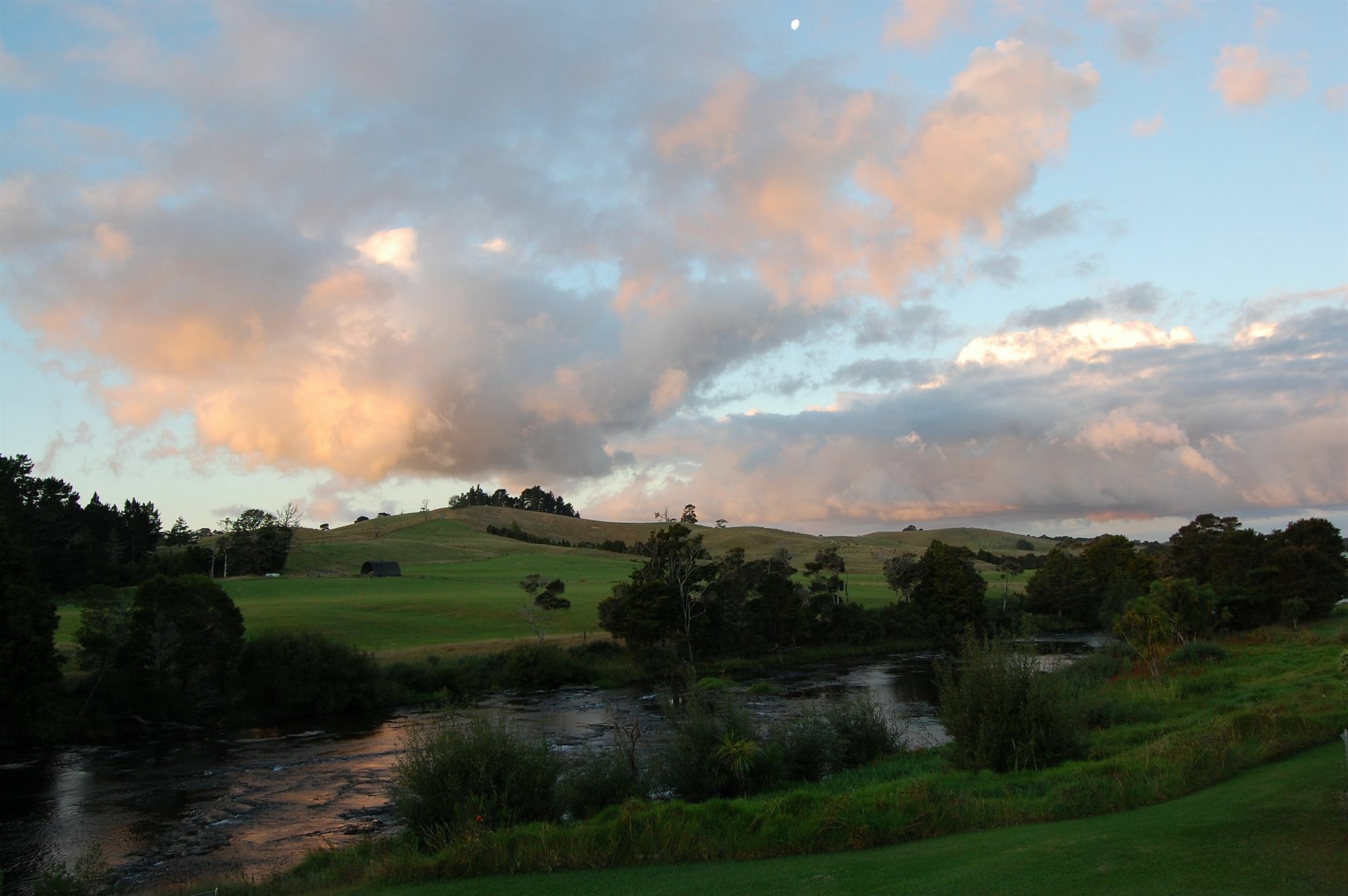 Te Awa Lodge Пейхия Экстерьер фото